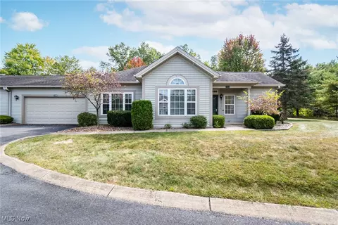 158 Wilcox Rd, Austintown, OH 44515