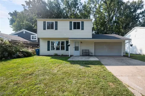 7994 Linden St, Mentor On The Lake, OH 44060