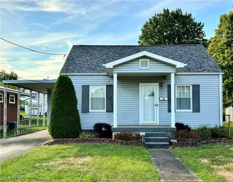 2321 Cypress St, Parkersburg, WV 26101