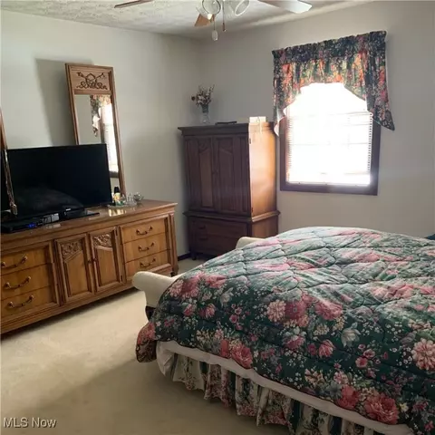 4646 Windsor Cir NE, Canton, OH 44714 photo 18