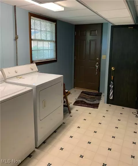 4646 Windsor Cir NE, Canton, OH 44714 photo 25