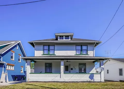 748 Commonwealth Ave NE, Massillon, OH 44646