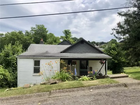 122 Eva St, Weirton, WV 26062