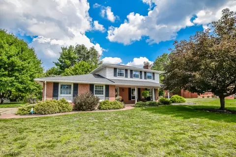 3530 Darien Ave NW, Canton, OH 44718