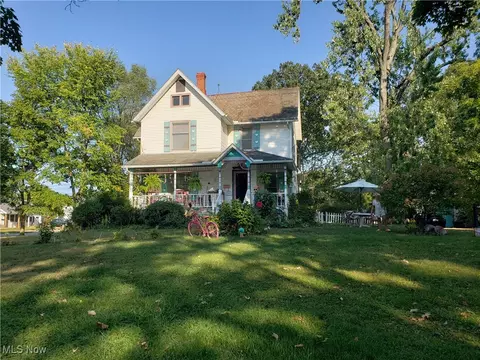 203 Forest St, Wellington, OH 44090