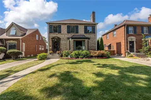 3280 W 162nd St, Cleveland, OH 44111