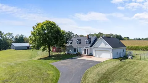 171 Petrie Rd, Atwater, OH 44201