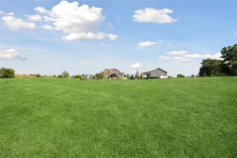 17328 Creekside St, Lagrange, OH 44050 photo 8