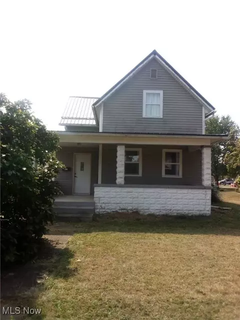 309 E Main St, West Lafayette, OH 43845