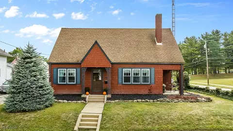 894 Wright Ave, Alliance, OH 44601