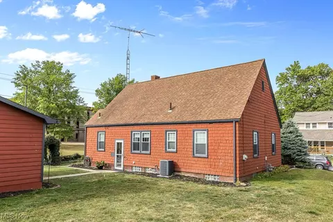 894 Wright Ave, Alliance, OH 44601 photo 35