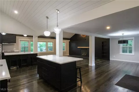207 Harmon Rd, Aurora, OH 44202 photo 7