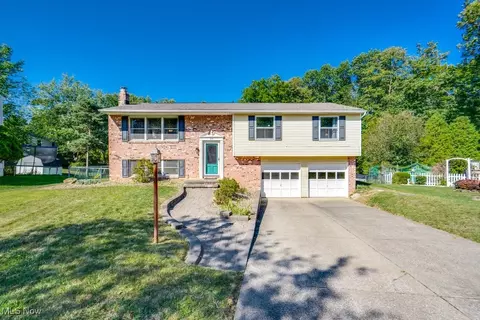 975 Racoa Pl, Medina, OH 44256