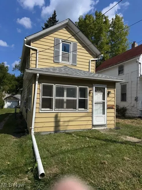 535 Beacon St, Akron, OH 44311