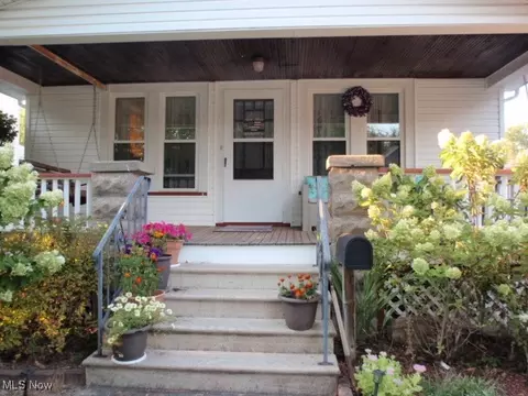 230 Stanford Ave, Elyria, OH 44035 photo 2