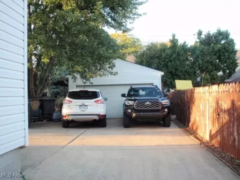 230 Stanford Ave, Elyria, OH 44035 photo 25