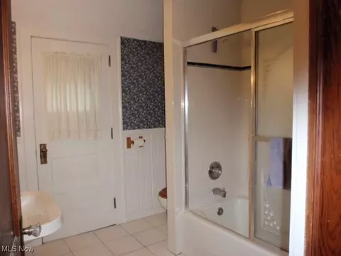 230 Stanford Ave, Elyria, OH 44035 photo 17