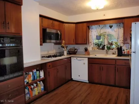 230 Stanford Ave, Elyria, OH 44035 photo 11
