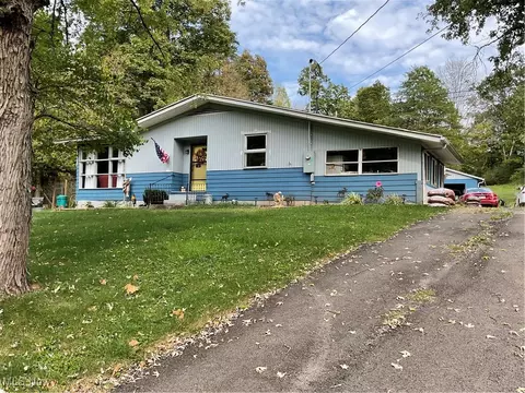 1573 Williamstown Pike, Williamstown, WV 26187