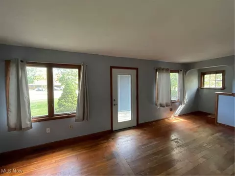 1902 Ford Rd, Elyria, OH 44035 photo 6