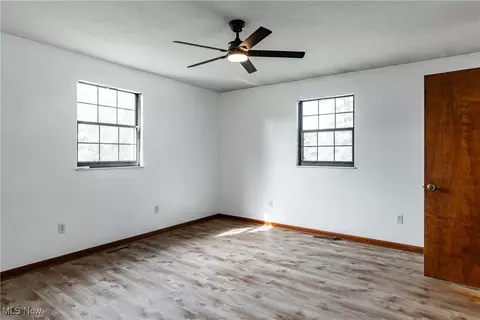 803 Walnut St, Belpre, OH 45714 photo 10