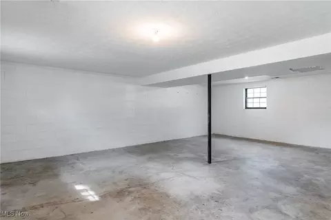 803 Walnut St, Belpre, OH 45714 photo 21