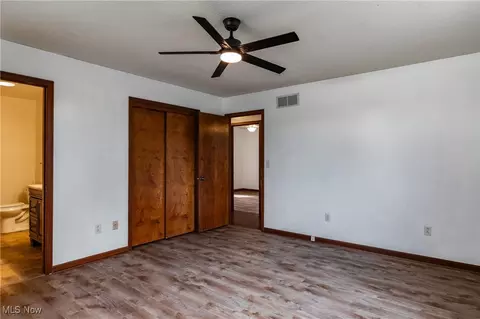 803 Walnut St, Belpre, OH 45714 photo 11