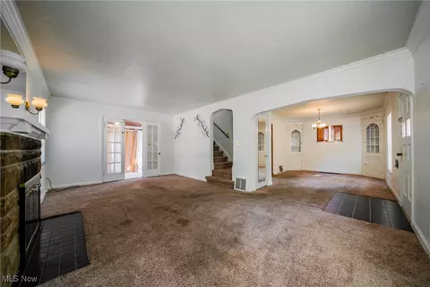 Living - 161 E 214th St, Euclid, OH 44123 photo 3 of 4