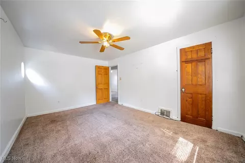 Bedroom - 161 E 214th St, Euclid, OH 44123 photo 4 of 6