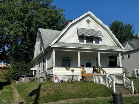 219 Park Ave NW, Canton, OH 44708