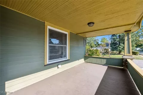 1201 Lake Ave, Elyria, OH 44035 photo 5