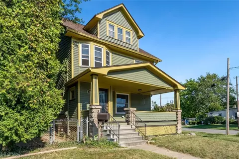 1201 Lake Ave, Elyria, OH 44035 photo 2