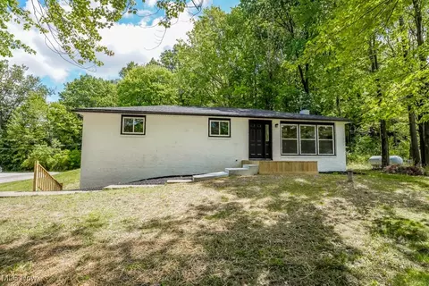 4926 Highwood Ave SW, Canton, OH 44706