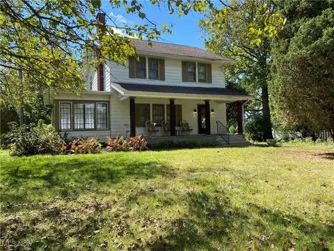746 44th St NW, Canton, OH 44709