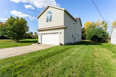 Exterior - 68 Roche Way, Boardman, OH 44512 photo 4 of 5
