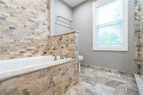 Bath - 7071 Barton, Mentor, OH 44060 photo 4 of 4
