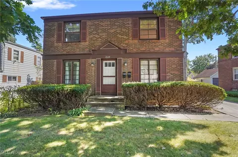 2029 12th St, Cuyahoga Falls, OH 44223