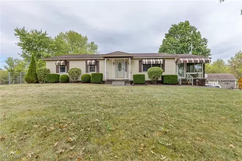 66214 N Moss Run Rd, Bellaire, OH 43906