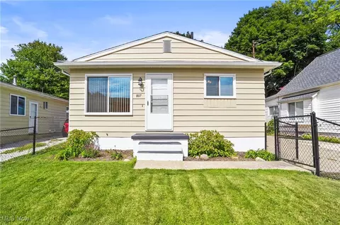 807 Albemarle Ave, Cuyahoga Falls, OH 44221