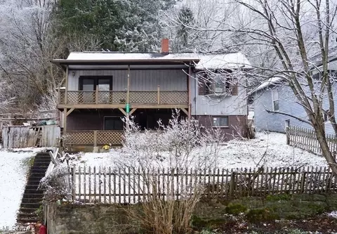 70629 Main St, Barton, OH 43905