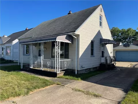 13300 Shady Oak Blvd, Cleveland, OH 44125