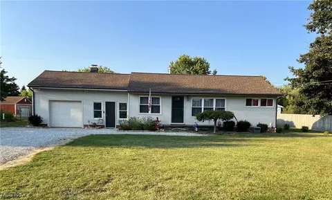 5033 Fenn Rd, Medina, OH 44256
