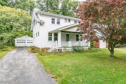 4513 Emerson Rd, South Euclid, OH 44121
