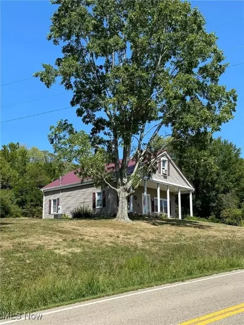 1780 E State Route 78 NE, Mcconnelsville, OH 43756