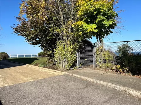 Exterior - 80 E 267 St, Euclid, OH 44132 photo 5 of 5