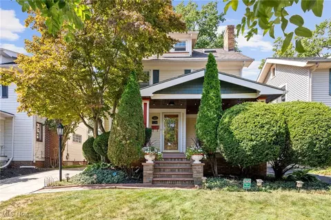 1254 Giel Ave, Lakewood, OH 44107