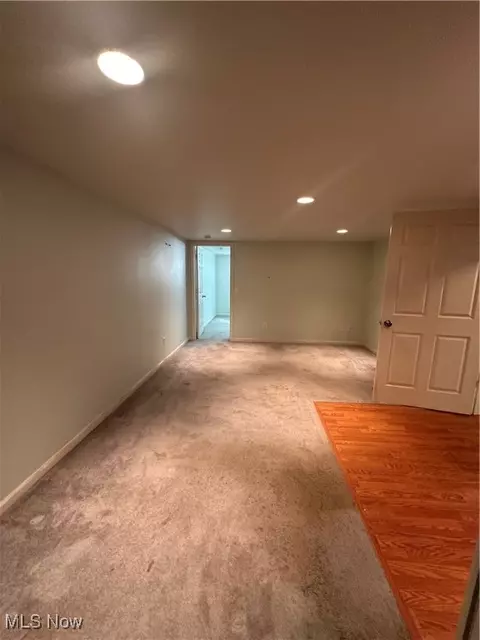 1660 Dennis Dr, Wickliffe, OH 44092 photo 14