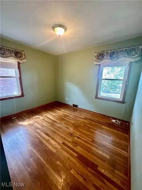 1660 Dennis Dr, Wickliffe, OH 44092 photo 10