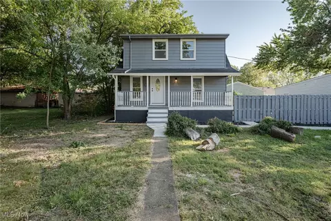 11925 Longmead Ave, Cleveland, OH 44135