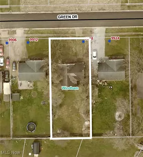 9918 Green Dr, Windham, OH 44288 photo 4